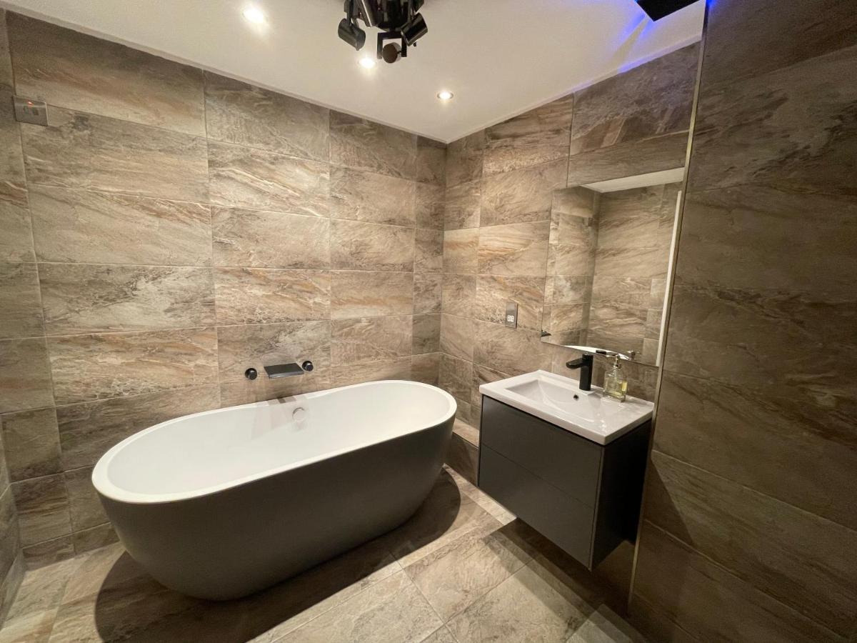 Appartamento Flat On The Shore Edimburgo Esterno foto